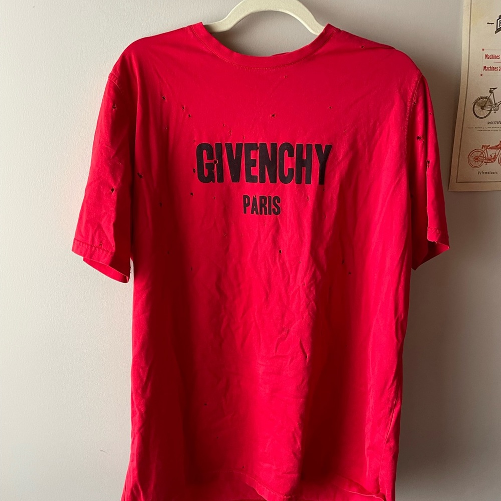 Givenchy distressed red tee